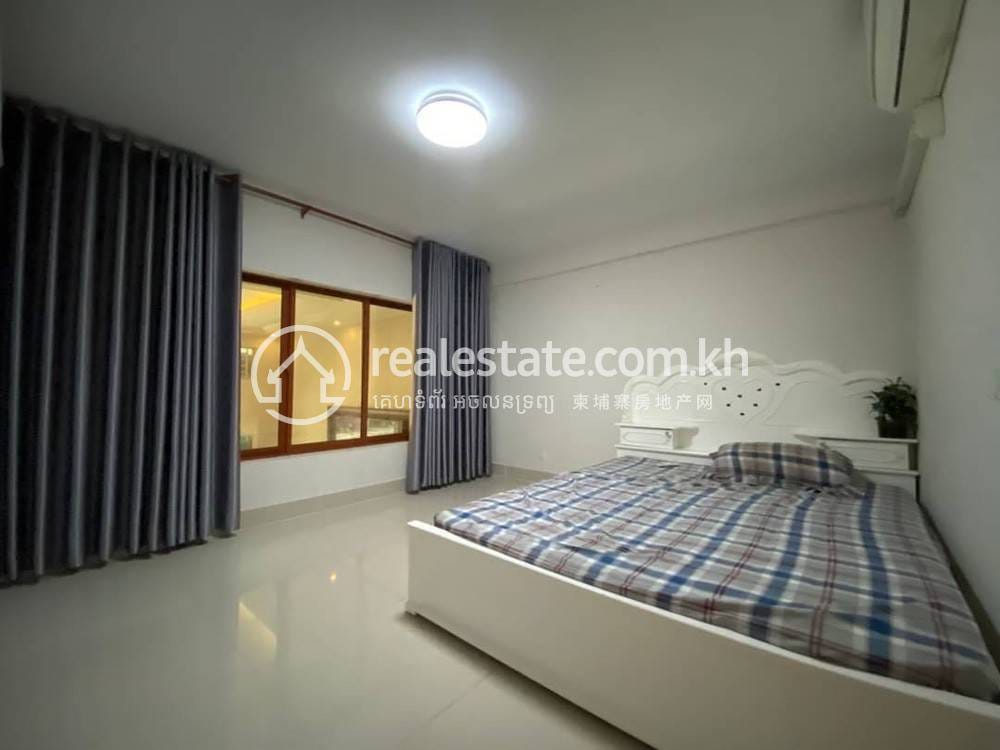 Flat House For Rent in Sen Sok $800