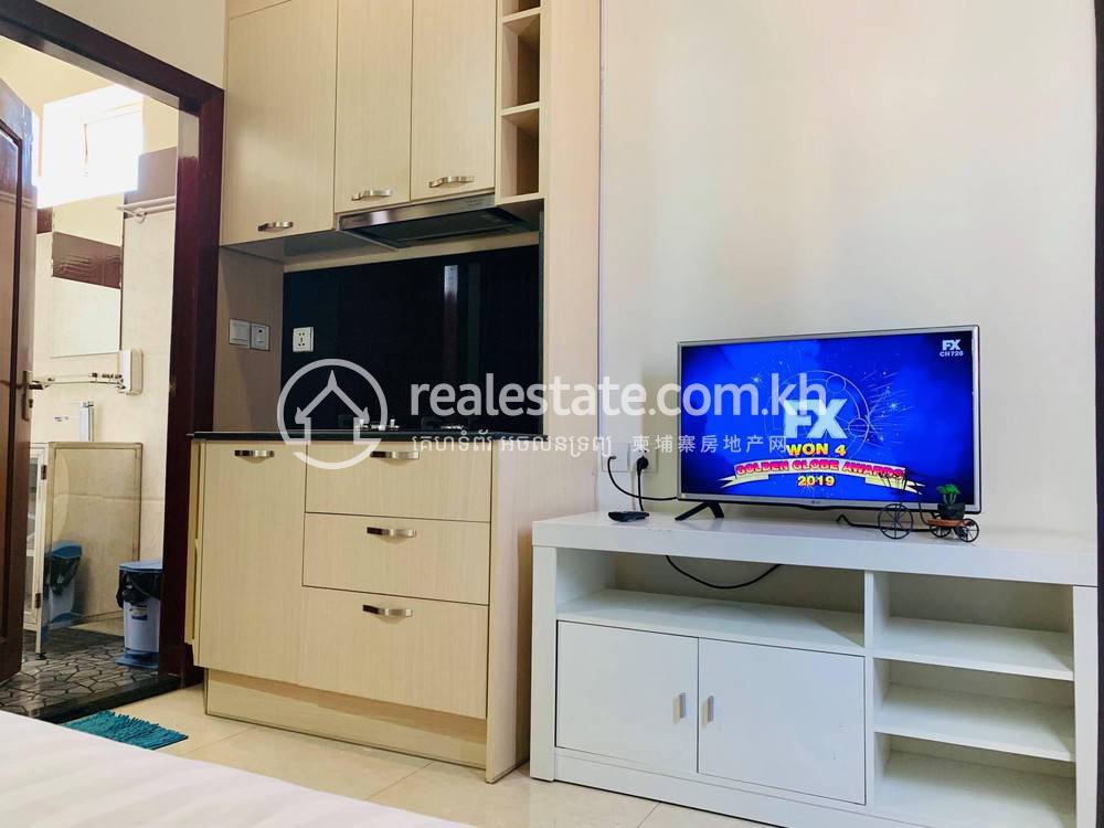 เซอร์วิสอพาร์ทเม้นท์ สำหรับเช่า พื้นที่ใช้สอย 95 ตร.ม. ใน Boeng Keng Kang