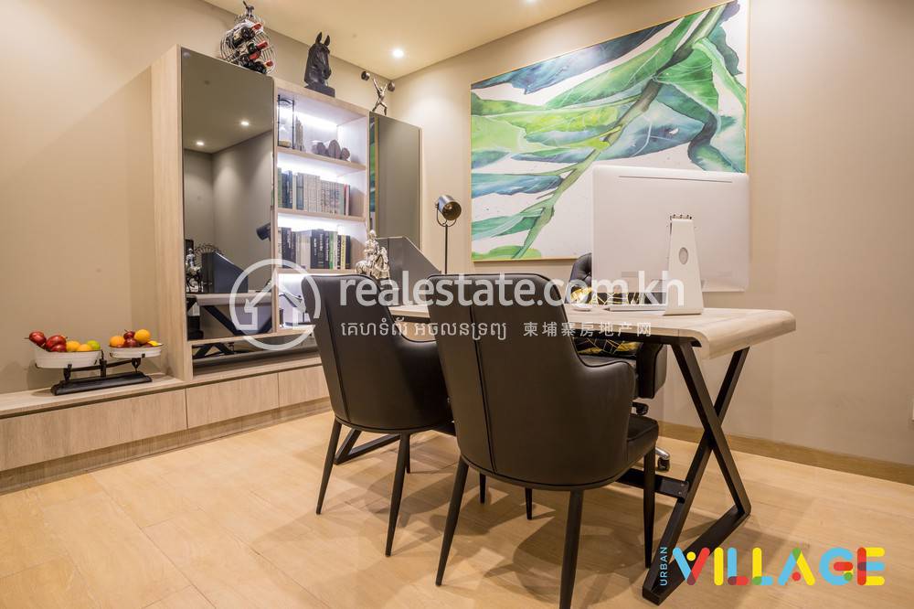 Urban Village Phase 2 | Meanchey에 있는 콘도 매매 $165,256