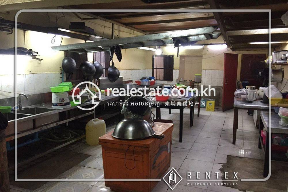 Boeng Keng Kang Restaurace K pronájmu in BKK 1 Boeng Keng Kang $2,800