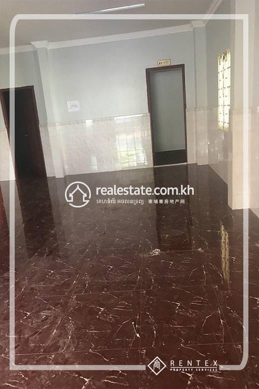 House and lot For Rent with 5 Parking Space