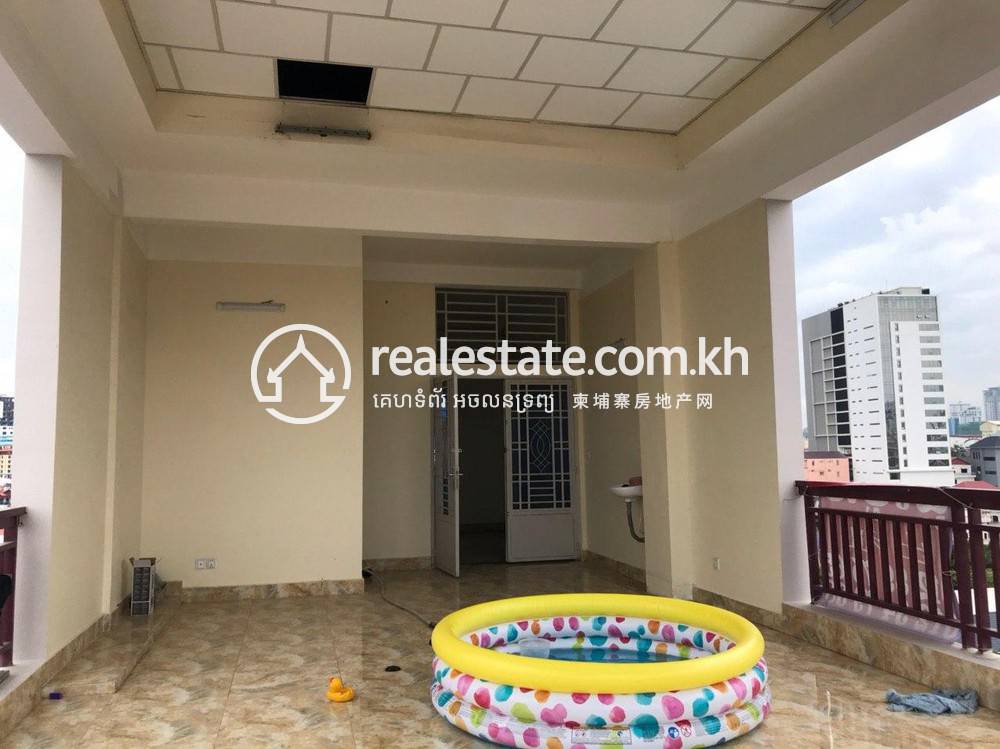 Chamkarmon建筑出租，价格$3,000