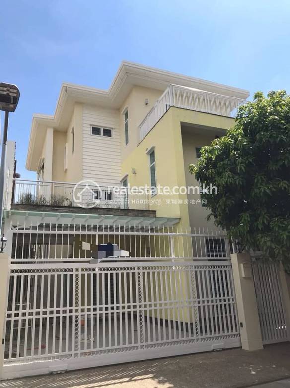 Chamkarmon别墅出租，价格$3,500