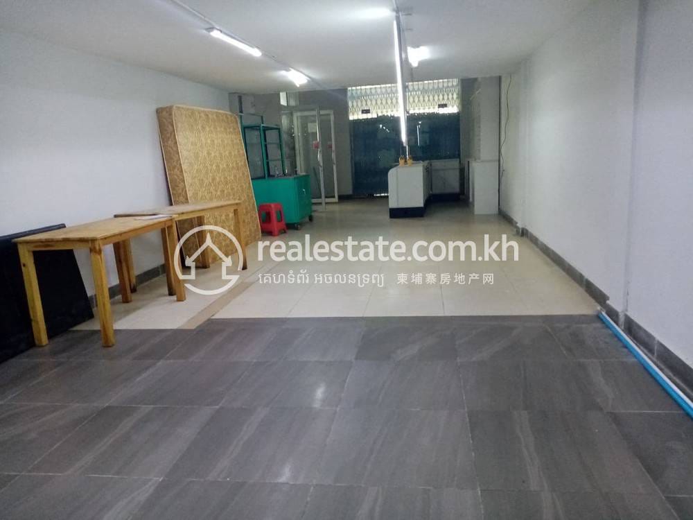 建筑出租，位于, 万景岗3分区（BKK3), 波哥堪, 金边