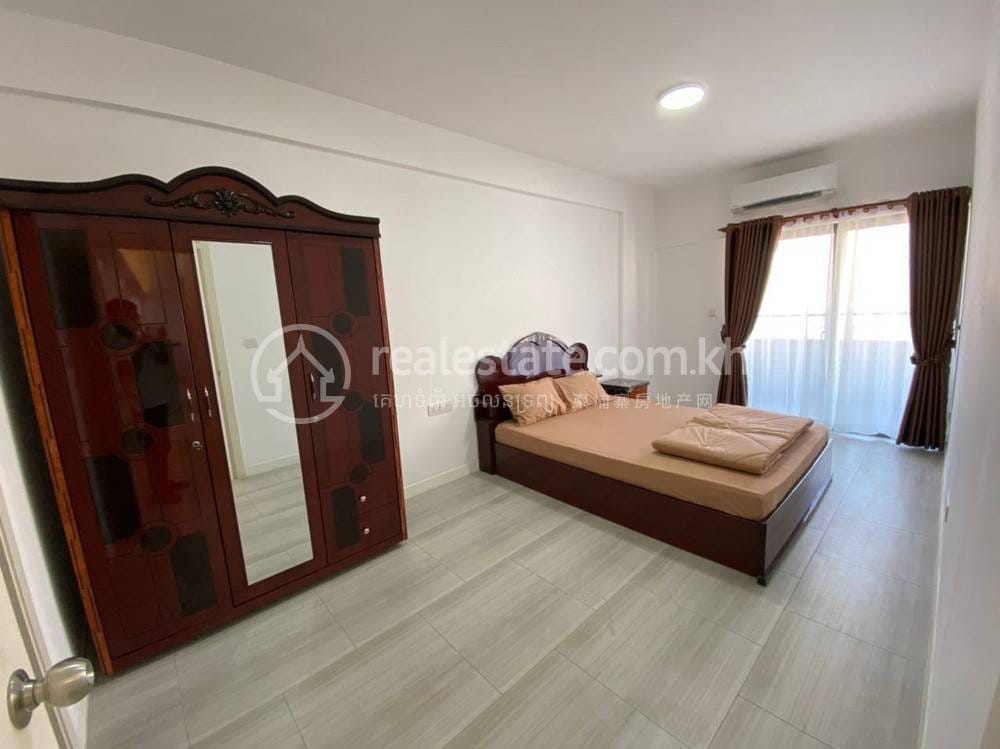 Apartment For Rent in Tonle Bassac, Chamkarmon, Phnom Penh