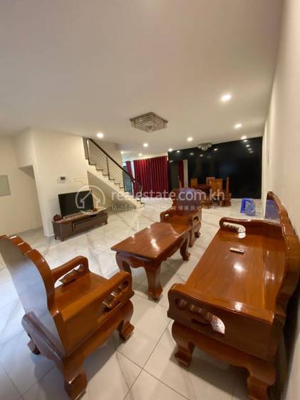 Villa For Rent in Boeung Kak 1, Toul Kork, Phnom Penh