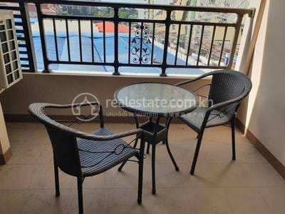 Apartment For Rent with 2 Parking Space