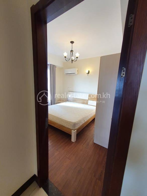 Apartment For Rent in Chamkarmon $1,200