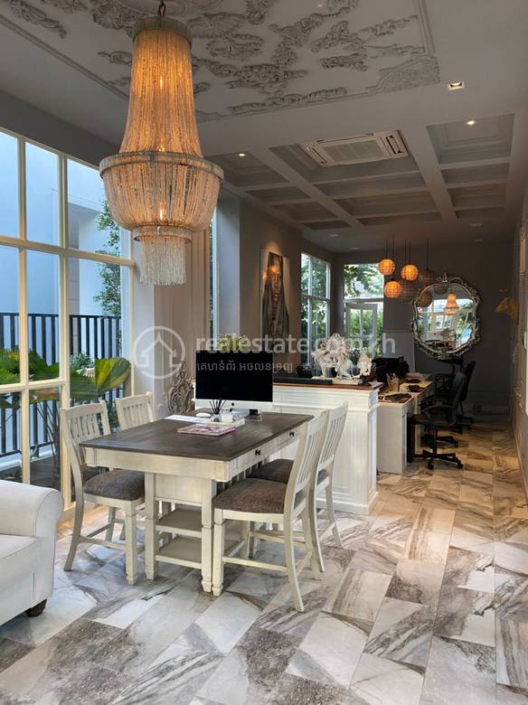 Вилла с двумя спальнями Для Аренды in Chbar Ampov $3,800