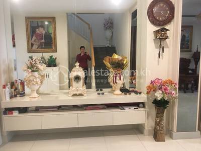  , Nirouth, Chbar Ampov, พนมเปญ