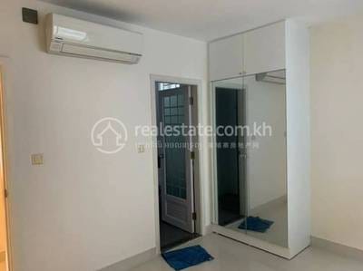 Chbar Ampov别墅出租，价格$1,200