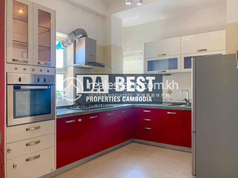 Apartment For Rent in Chamkarmon $1,200
