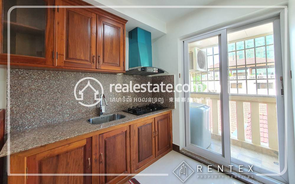 Apartment For Rent in Chamkarmon $1,500