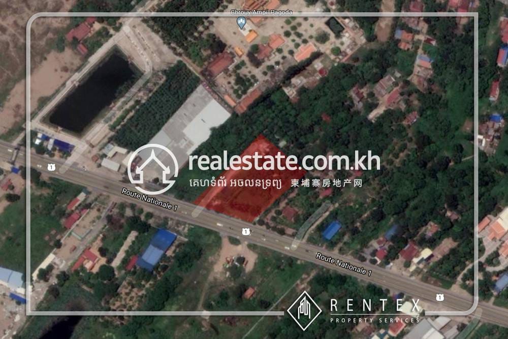 Chbar AmpovLot出售，价格$4,000,000