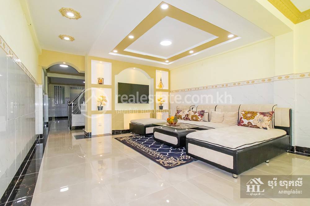 Borey Hok Ly Tang Kor Saing Project​​ | Flat House Na prodej in Por Sen Chey Na dotaz