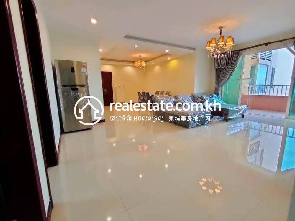 160 sqm Living Size Кондоминиум Для Аренды in Chamkarmon