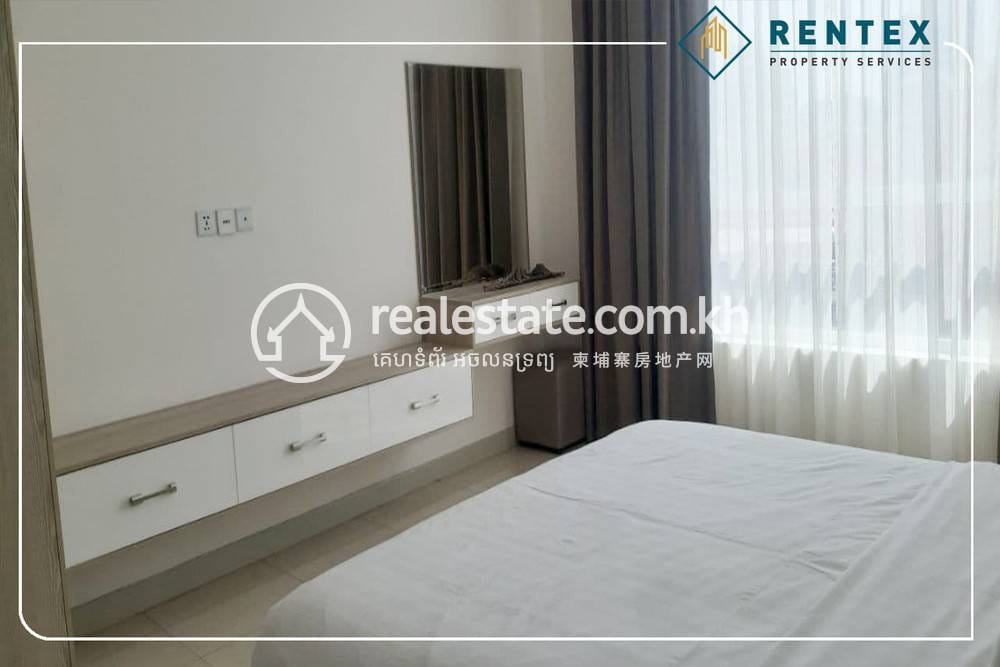 អាផាតមិន សំរាប់ជួល មានកន្លែងចតរថយន្ត 1