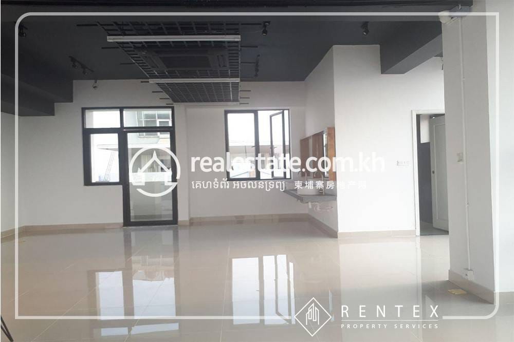 Здание Для Аренды in Chamkarmon $21,000