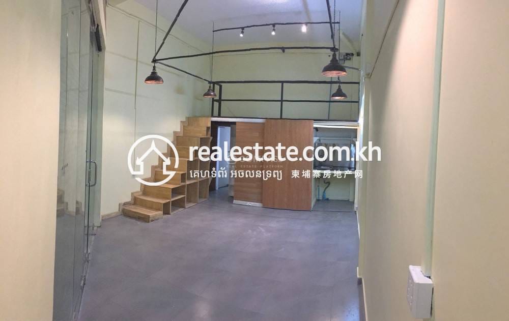 អាផាតមិនមានសេវាកម្ម សំរាប់ជួល នៅChamkarmon តម្លៃ $580
