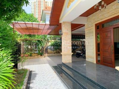      , Tonle Bassac, Chamkarmon, พนมเปญ