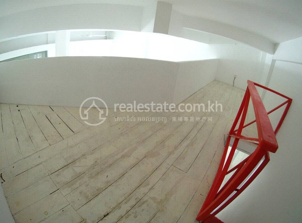 House and lot For Rent in Royal Palace, Phnom Penh