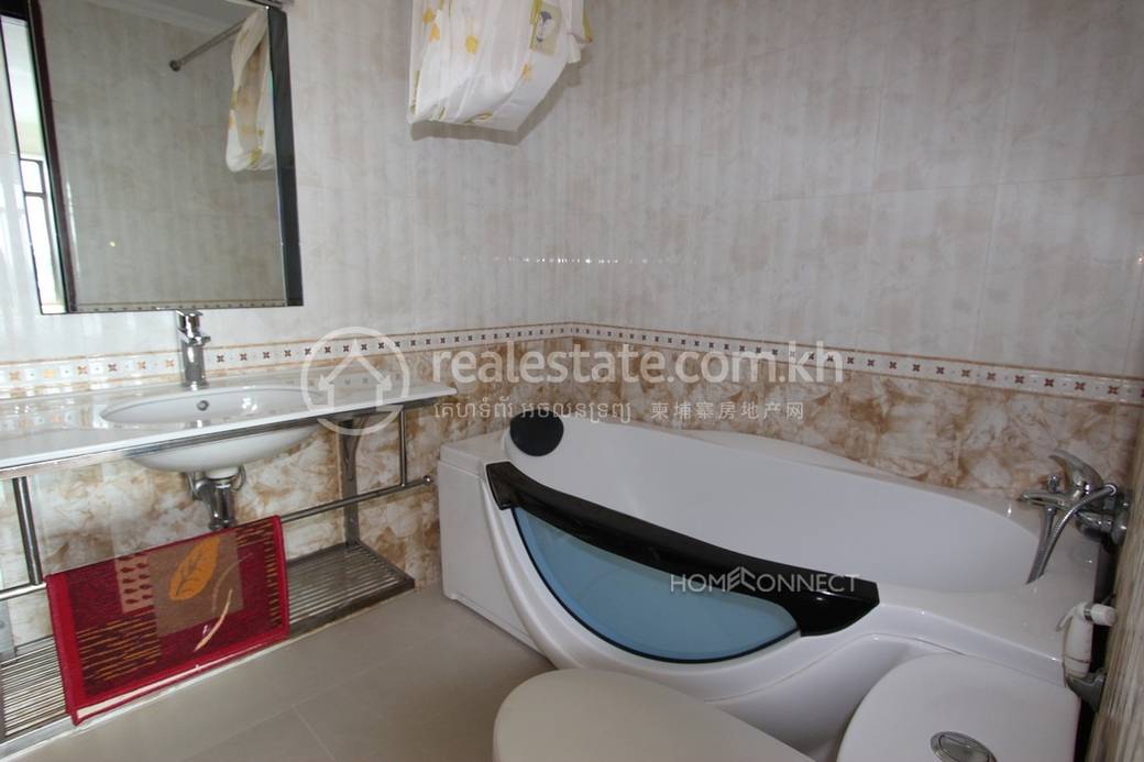 Apartment For Rent in BKK 1 $2,300