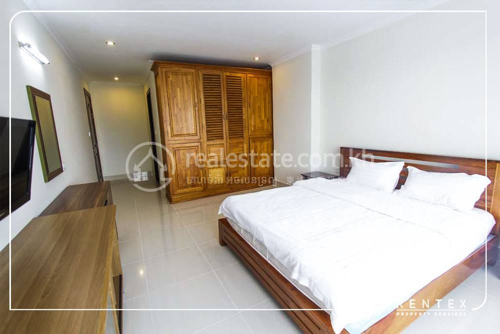 Apartment For Rent with 1 Parking Space