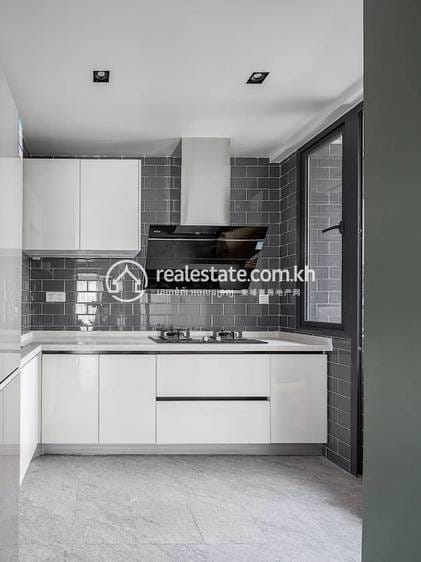 已装修套房For Sale & Rent