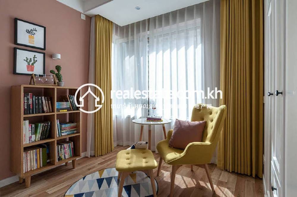 Condo For Sale & Rent with 1 Parking Space