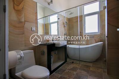 Apartment For Rent in Chamkarmon $2,000