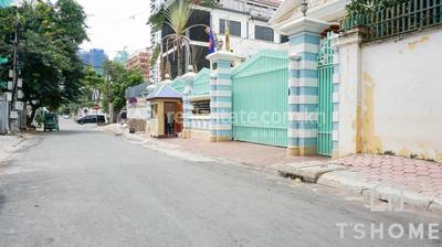   , BKK 1, Chamkarmon, พนมเปญ