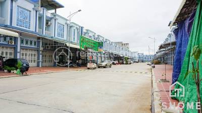    , Chaom Chau, Por Sen Chey, プノンペン