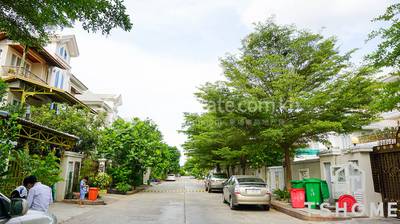   , និរោធ, ច្បារអំពៅ, ភ្នំពេញ