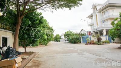   , Nirouth, Chbar Ampov, พนมเปญ