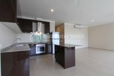 Apartment For Sale in Wat Phnom, Phnom Penh