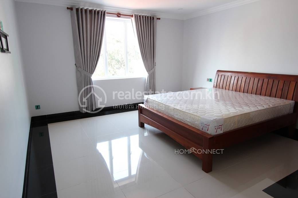 អាផាតមិន សំរាប់ជួល នៅ ទន្លេបាសាក់, ភ្នំពេញ