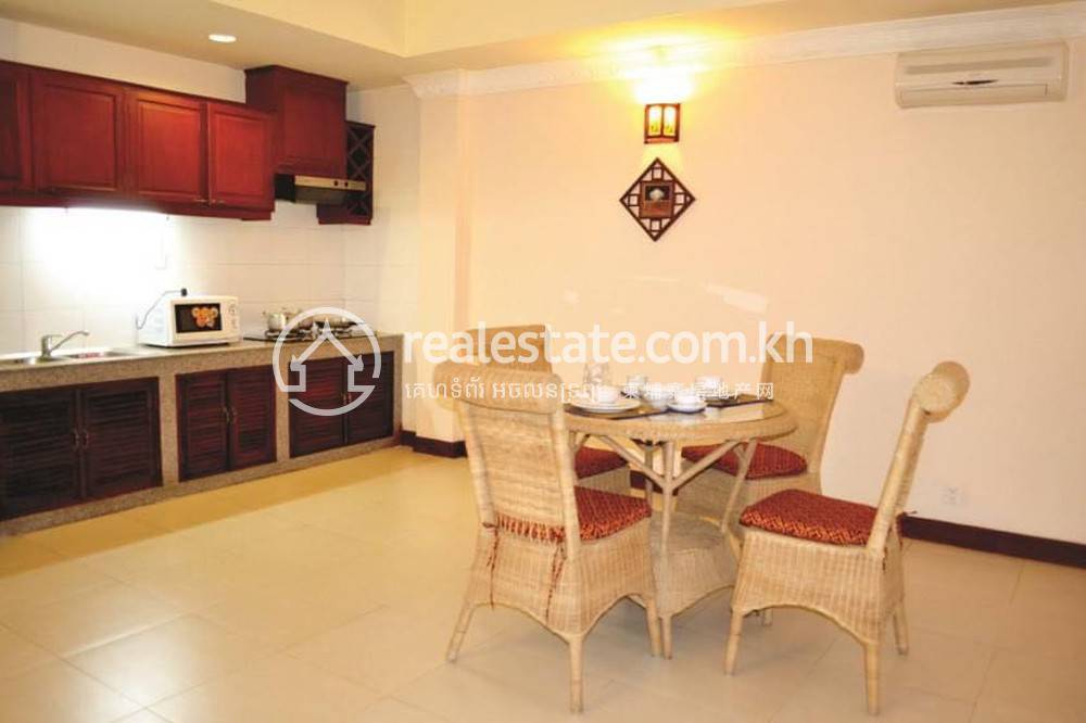 House and lot សំរាប់ជួល នៅDaun Penh តម្លៃ $480
