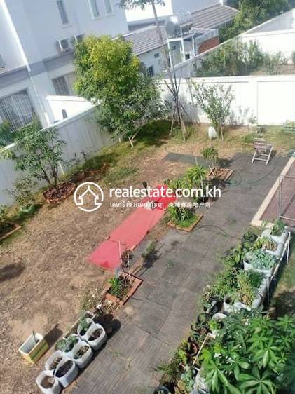 Chrang Chamres 2 Villa For Rent in Chrang Chamres 2