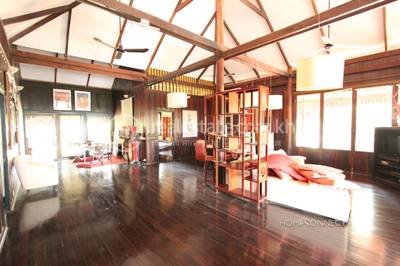 អាផាតមិន សំរាប់ជួល នៅRiverside តម្លៃ $2,500