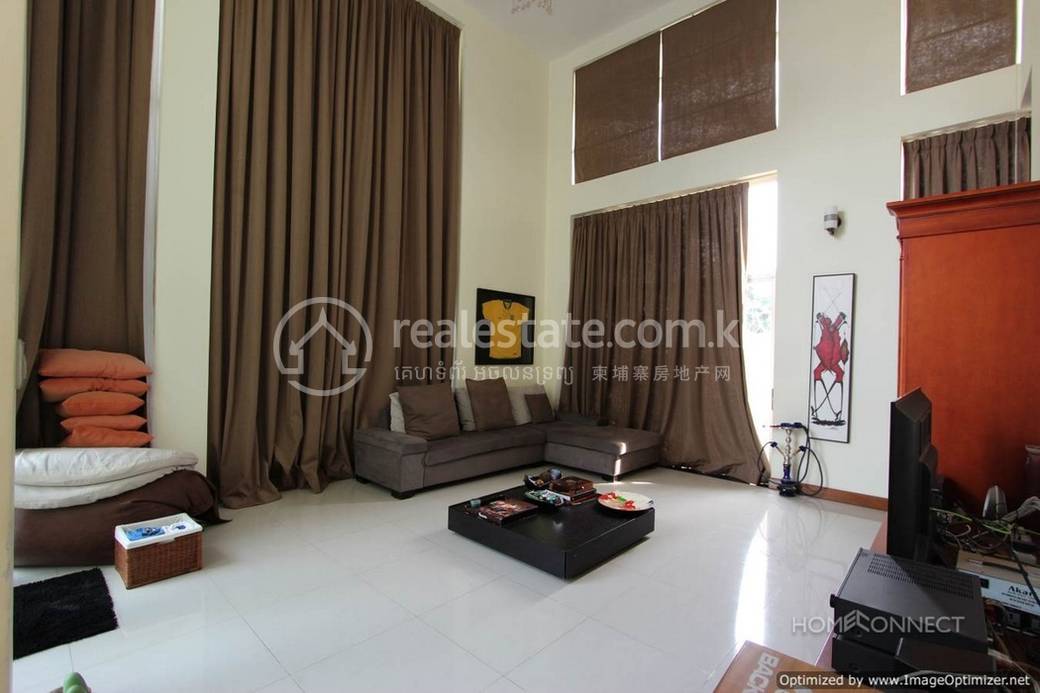 House and lot សំរាប់ជួល នៅTonle Bassac តម្លៃ $4,000
