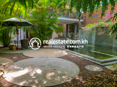 residential Villa1 for rent2 ក្នុង Srah Chak3 ID 1405084