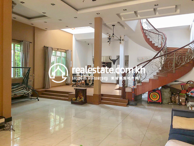 residential Villa1 for rent2 ក្នុង Boeung Kak 23 ID 1413494