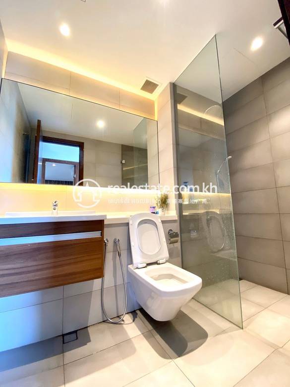 BKK 1 Condo For Rent in BKK 1