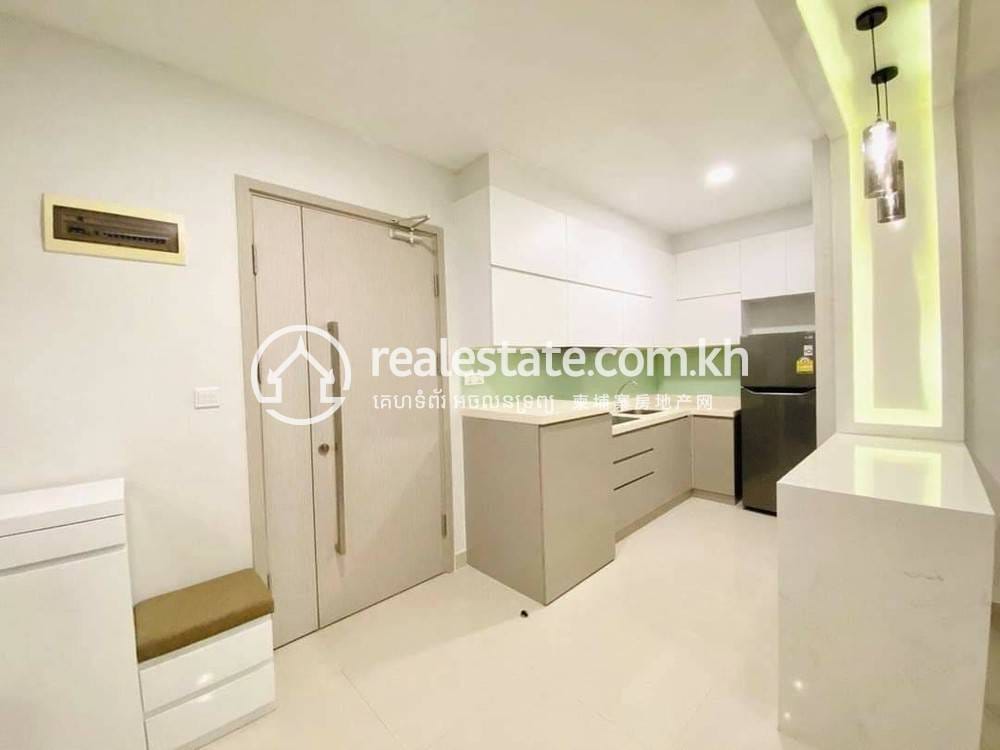 Condo Na wynajem w Chamkarmon $1,200