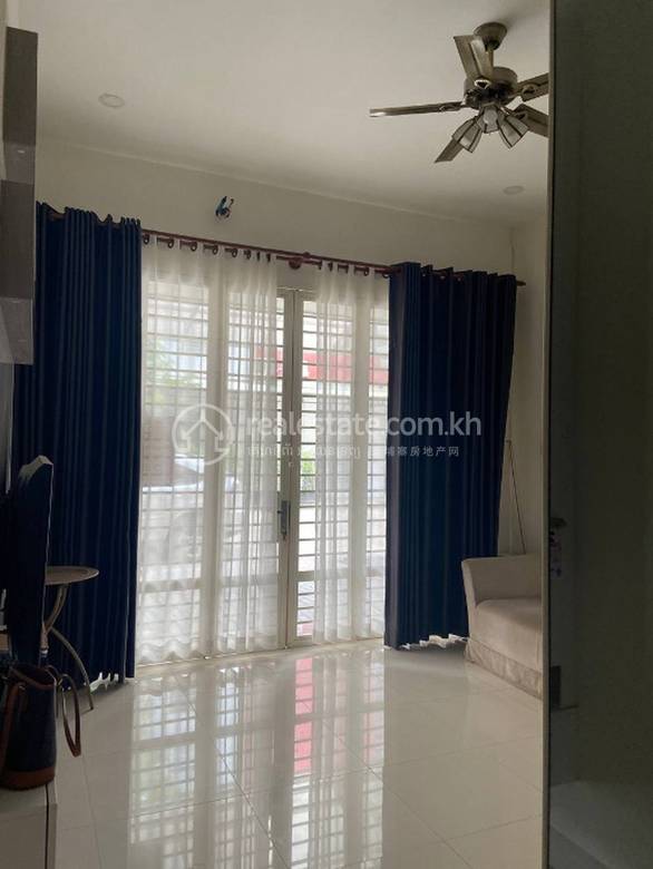 Shophouse K pronájmu in Nirouth, Chbar Ampov, Phnom Penh