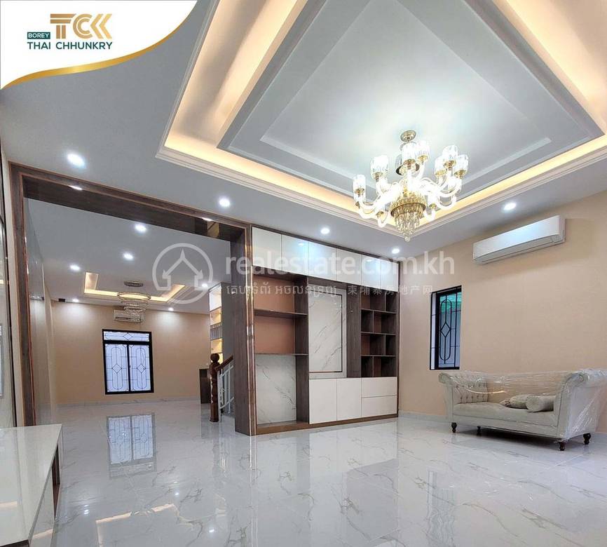 Borey Thai Chhun Kry: The Golden Park | Dvojvila Na prodej with 1 Parking Space