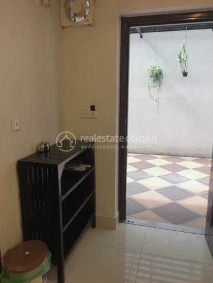 Emerald Hotel and Apartment | Phsar Depou I អាផាតមិន សំរាប់ជួល នៅ Phsar Depou I