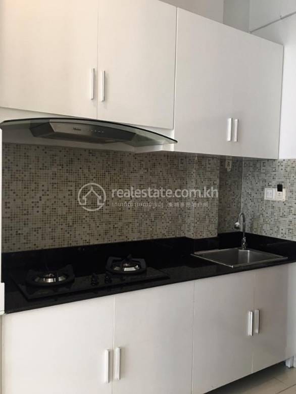 Emerald Hotel and Apartment | អាផាតមិន សំរាប់ជួល នៅ, ផ្សារដេប៉ូ១, ទួលគោក, ភ្នំពេញ