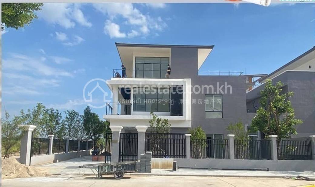 Á Ressorts Villa | Borey Na prodej in Russey Keo, Russey Keo, Phnom Penh