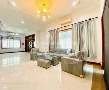     , Tonle Bassac, Chamkarmon, พนมเปญ